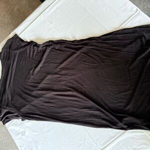 Black Sleeveless Dress